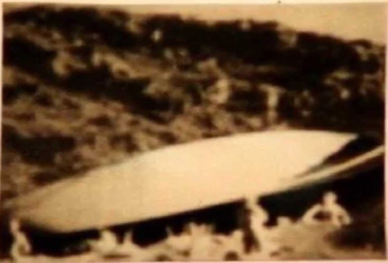 Roswell Conspiracy - UFO Incident - New Mexico 1947 - Conspiracies.net